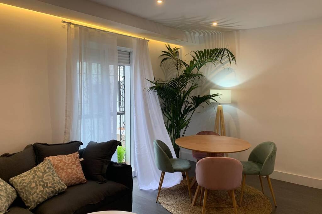 Apartamento A Estrenar A Un Minuto Del Alcazar Cordoba Exterior photo