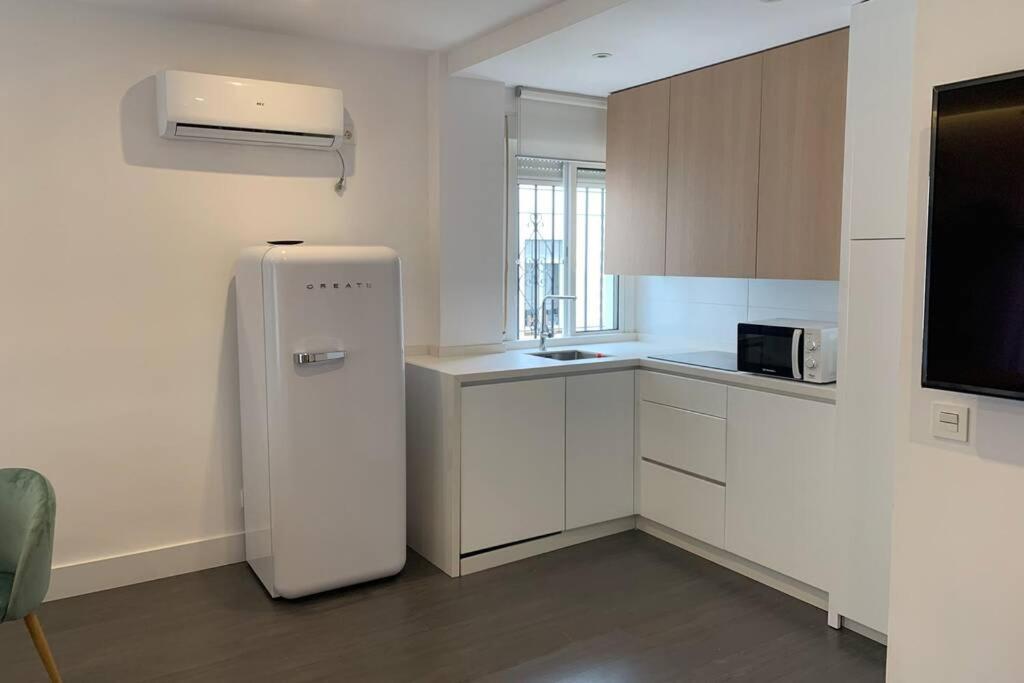 Apartamento A Estrenar A Un Minuto Del Alcazar Cordoba Exterior photo